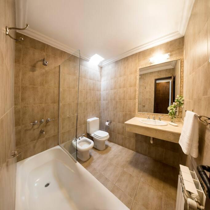 Amplio Departamento Con Excelente Ubicacion Apartment Salta Exterior photo